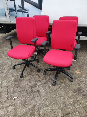 Ergonomische bureaustoel (Oka buromobel)