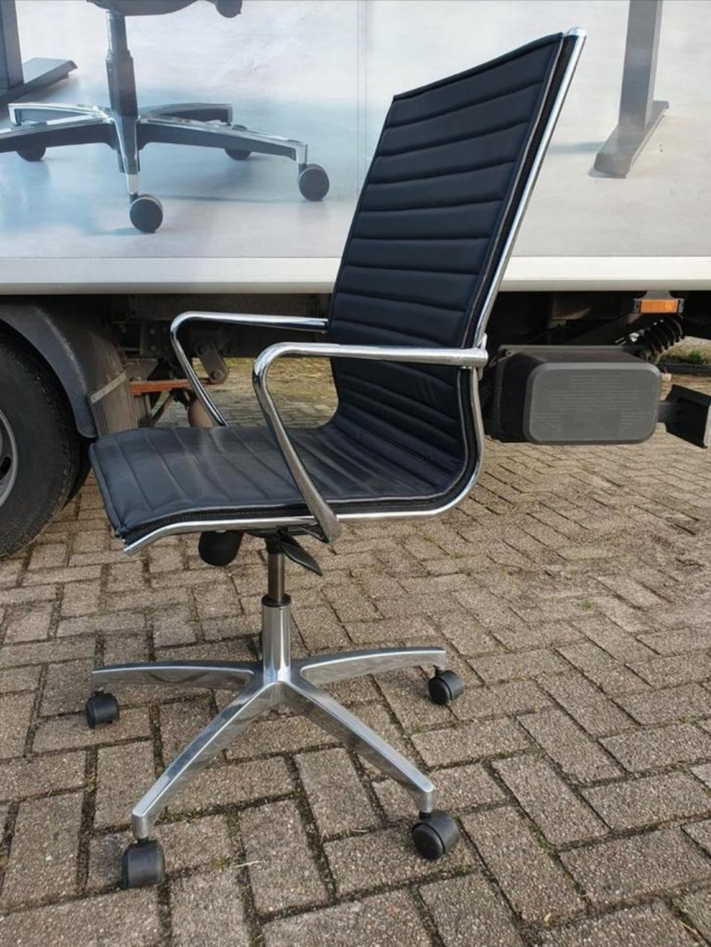 Zeer luxe bureaustoel / vergaderstoel echt leer!
