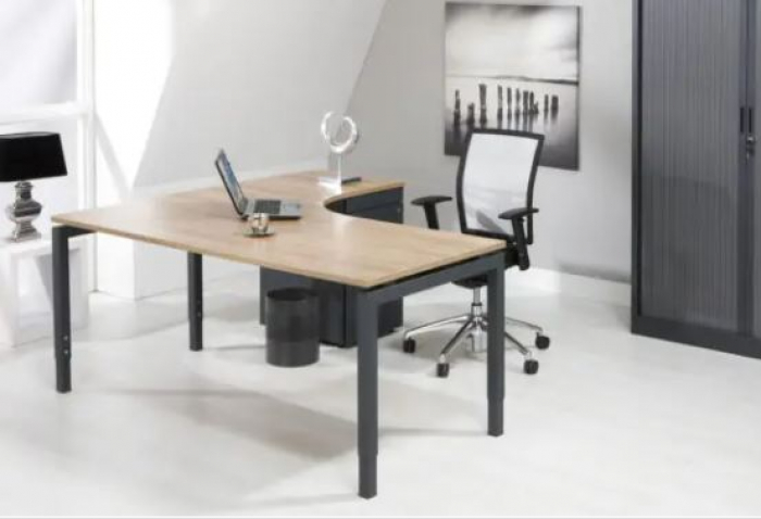 Nieuwe TD-Adjustable hoekbureaus (diverse maten en kleuren)