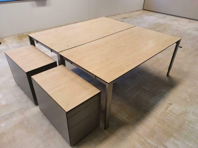 Complete sets Vepa Take 4 flexwerkplek bureaus