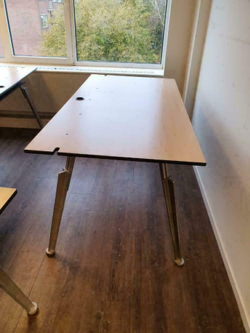 Design bureaus met 18 mm volkernbladen (180x90)