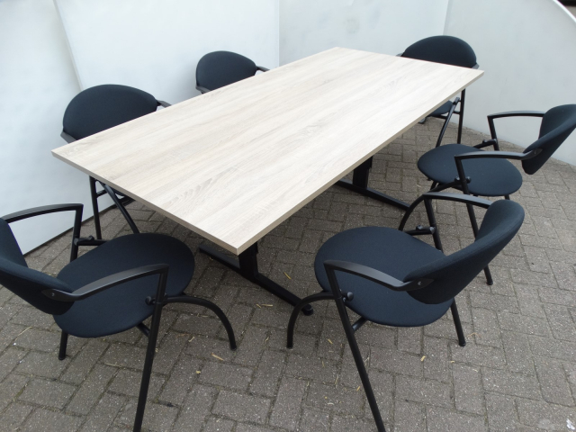 Gebruikte A-merk vergadertafels met nieuw blad naar keuze 200x100 cm
